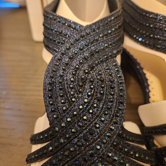 Charter Club Navy Blue sparkle Ginifur braided sandals size 8.5 womens - Picture 2 of 7